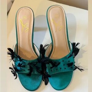 Lulu's Turquoise and Black Feather Mules